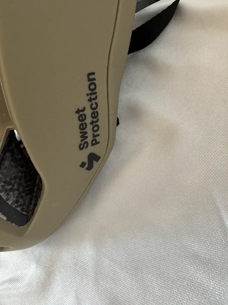Used Sweet Protection Outrider MIPS bike — image 2 of 9