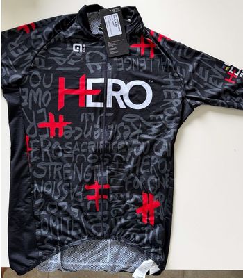 Použité Ale cycling Hero Jersey Size L 2025 bike