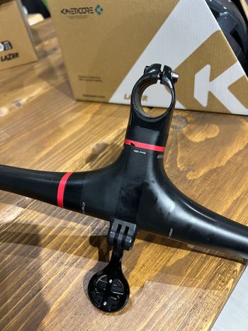 Used Bontrager XXX Manubrio Integrato bike — image 10 of 11