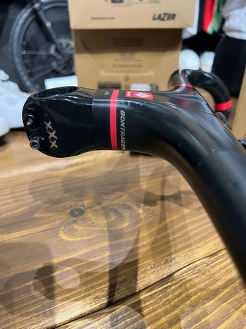 Used Bontrager XXX Manubrio Integrato bike — image 9 of 11