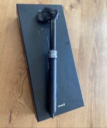 Used RockShox Reverb AXS Dropper Post 30.9mm 125mm bike — image 2 of 2