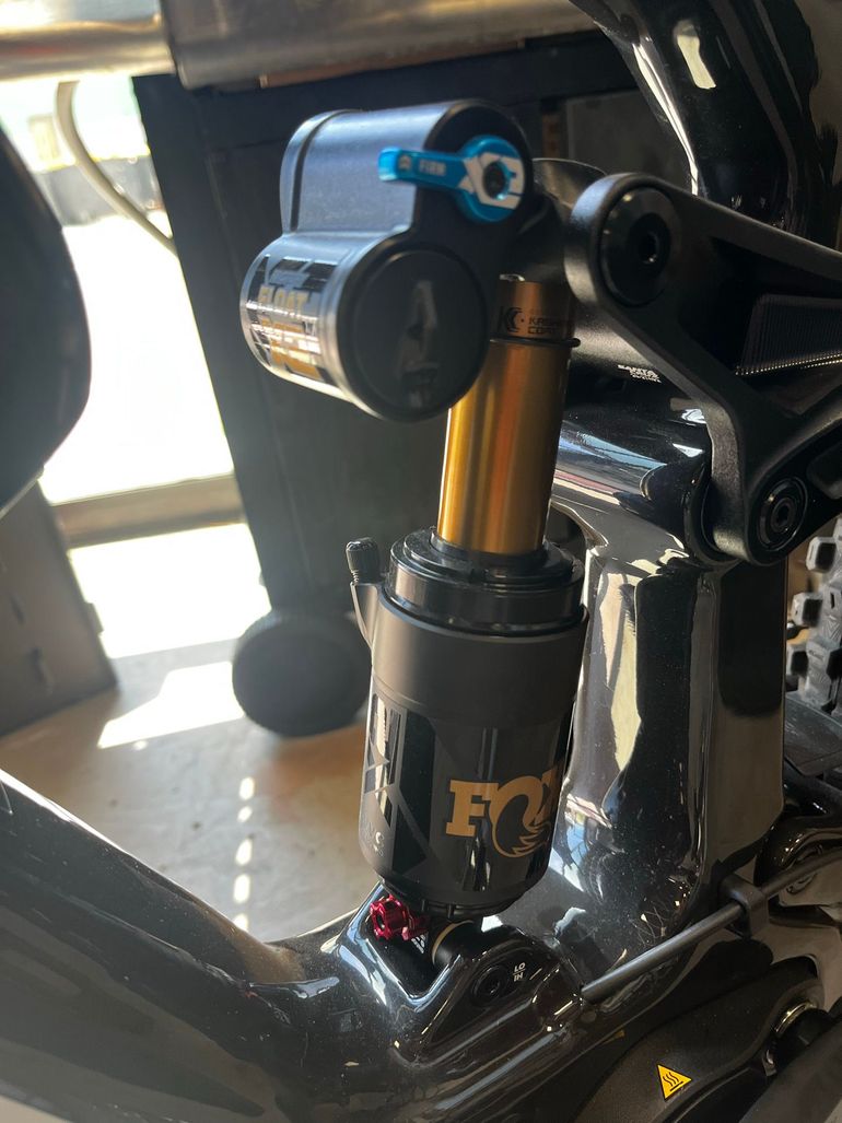 Used Fox Float X2 Factory 2026 bike — image 3 of 3
