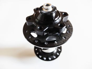 Used Sram X9 Front Hub 32H QR 9x100mm bike — image 5 of 9