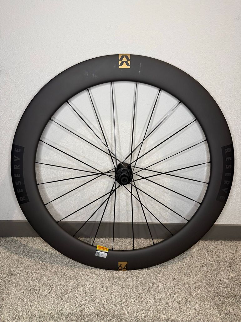 Used Reserve 57/64 DT 180 Wheelset 2026 bike — image 5 of 7
