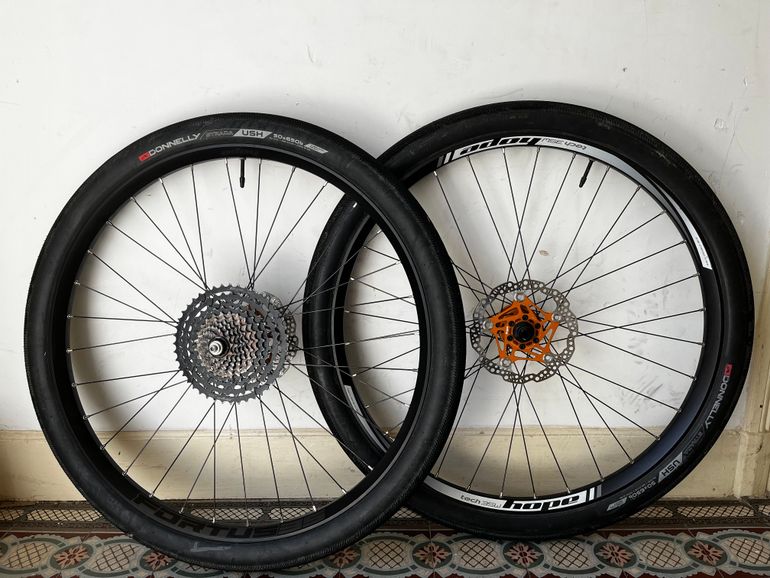 Hope Fortus 30W Pro 5 Wheelset bike d'occasion — image 1 sur 5
