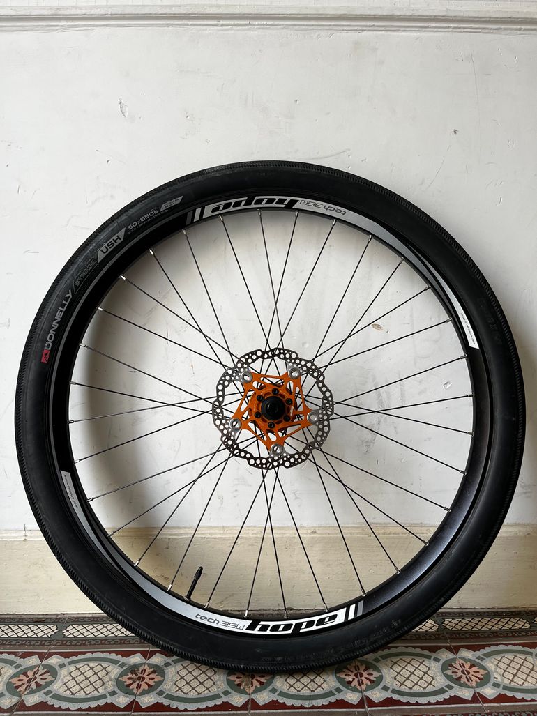 Hope Fortus 30W Pro 5 Wheelset bike d'occasion — image 3 sur 5