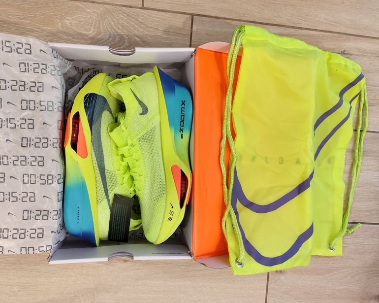 Used Nike Air Zoom alphafly next 3 2024 bike — image 2 of 5