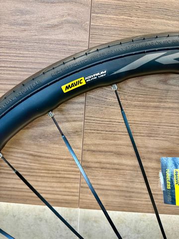 Brugt Mavic Ksyrium Elite UST Wheelset bike — billede 5 af 6