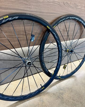 Brugt Mavic Ksyrium Elite UST Wheelset bike — billede 4 af 6