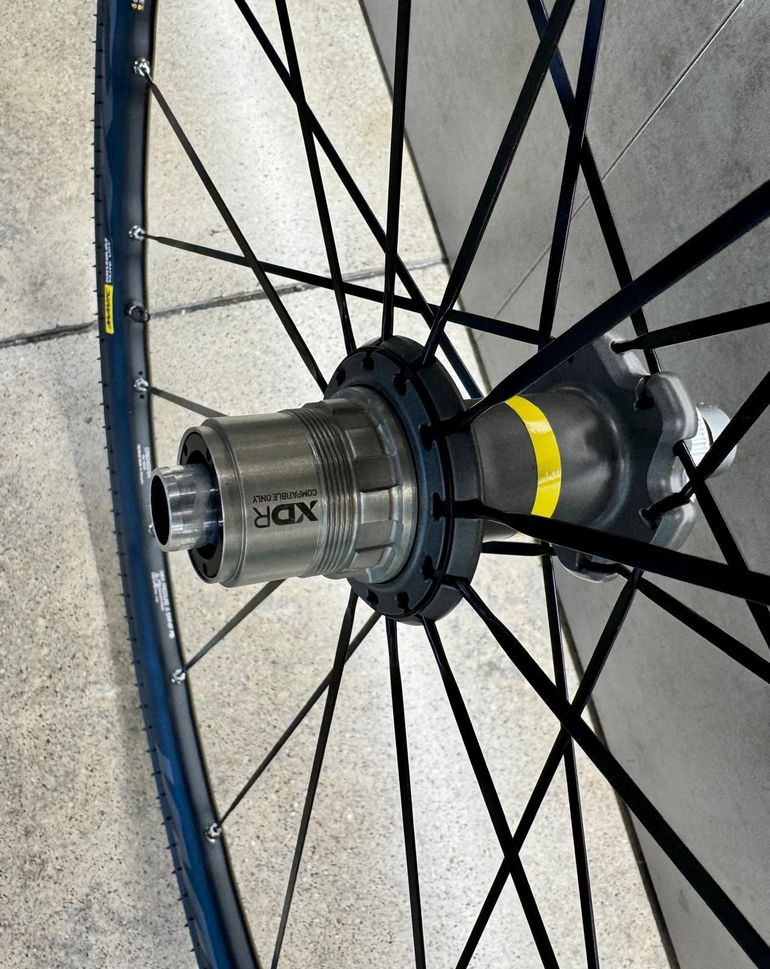 Used Mavic Ksyrium Elite UST Wheelset bike — image 3 of 6