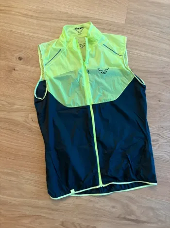 Used Dynafit Vert Wind Vest bike