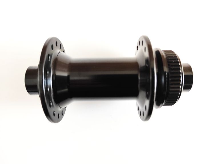 Used Formula CL-712 Front Hub 32H 12x100mm bike — image 2 of 11