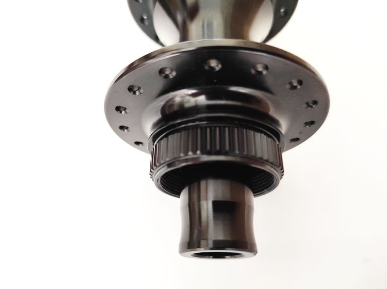 Used Formula RXC-142S Rear Hub 32H 12x142mm bike — image 7 of 10