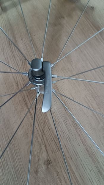 Shimano Ultegra 6600 Wheelset 2004 bike d'occasion — image 4 sur 6