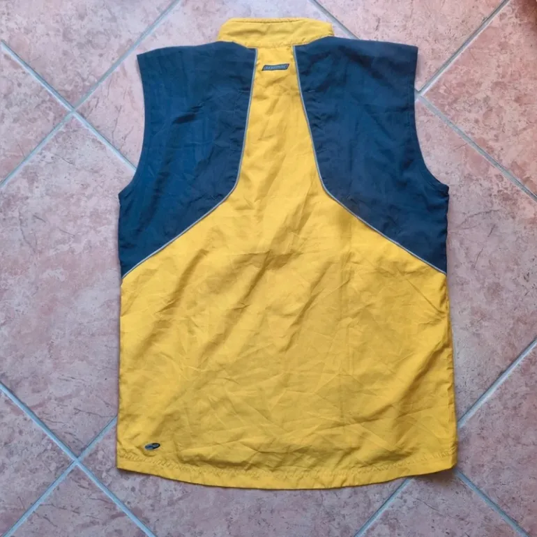 Used Adidas Gilet Vintage bike — image 5 of 7