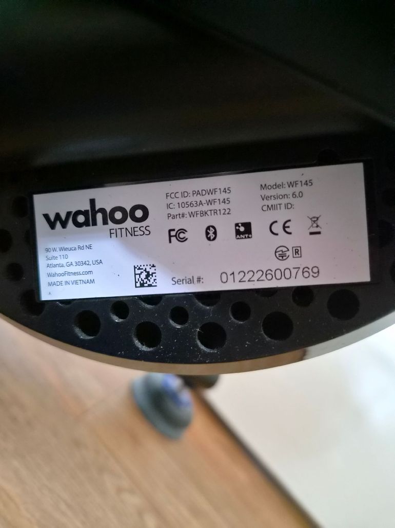 Used Wahoo KICKR v6 Smart Trainer 2023 bike — image 3 of 3