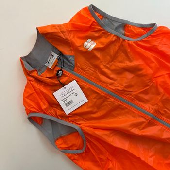 Used Sportful Cycling EasyLight Vest Size M bike — image 2 of 7