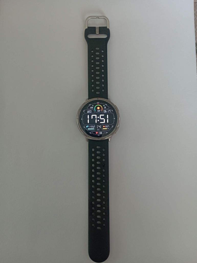 Amazfit Active 2 Round Smartwatch bike usato — immagine 1 di 2