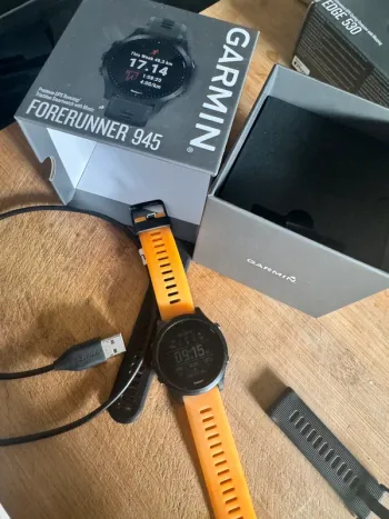 Used Garmin Forerunner 945 2024 bike — image 2 of 6