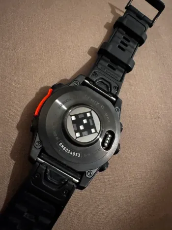 Used Garmin Fenix 8 47 mm bike — image 2 of 2