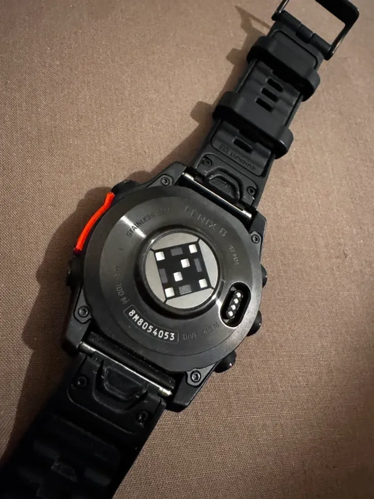 Used Garmin Fenix 8 47 mm bike — image 2 of 2