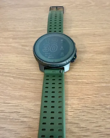 Suunto Vertical Titanium Solar bike d'occasion — image 2 sur 8