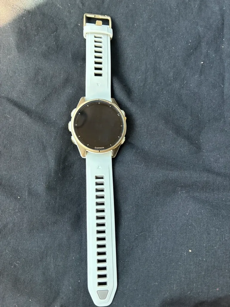 Used Garmin fenix 8 bike — image 2 of 4