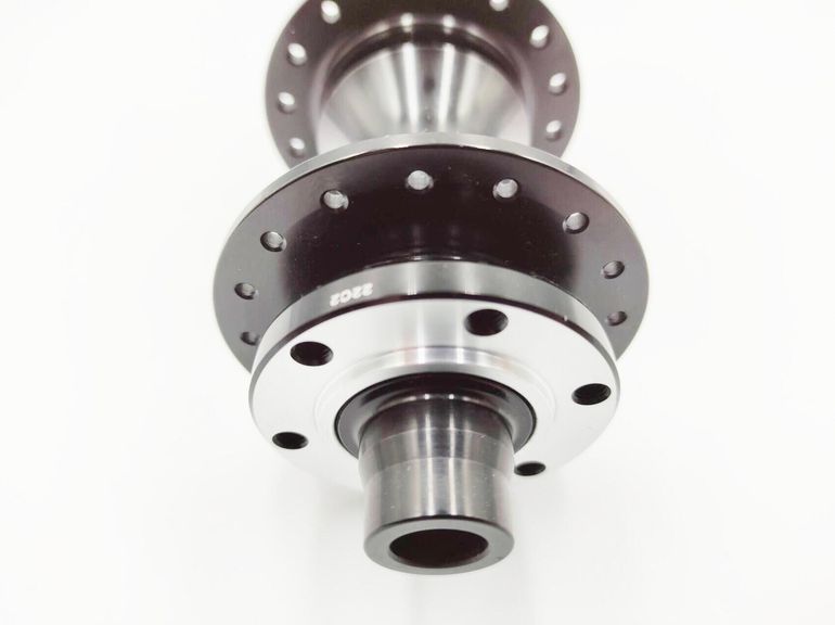 Gebrauchtes Haibike Rear Hub 32H Boost 12x148mm 6-Bolt Disc bike — Bild 5 von 7