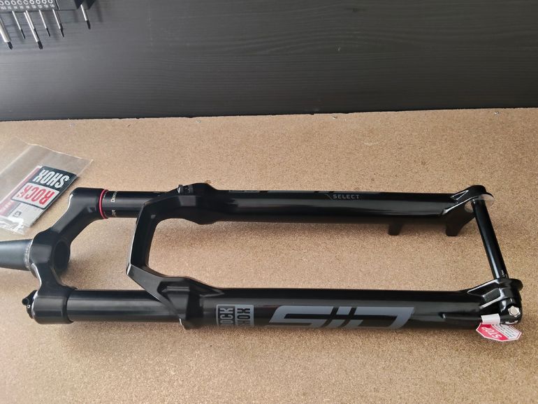 Used RockShox HORQUILLA SID SELECT RL 2025 bike — image 2 of 3