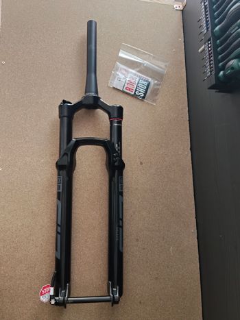 Used RockShox HORQUILLA SID SELECT RL 2025 bike