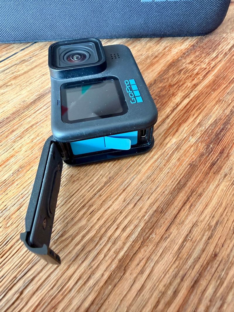 Used GoPro Hero10 Black 2024 bike — image 3 of 10