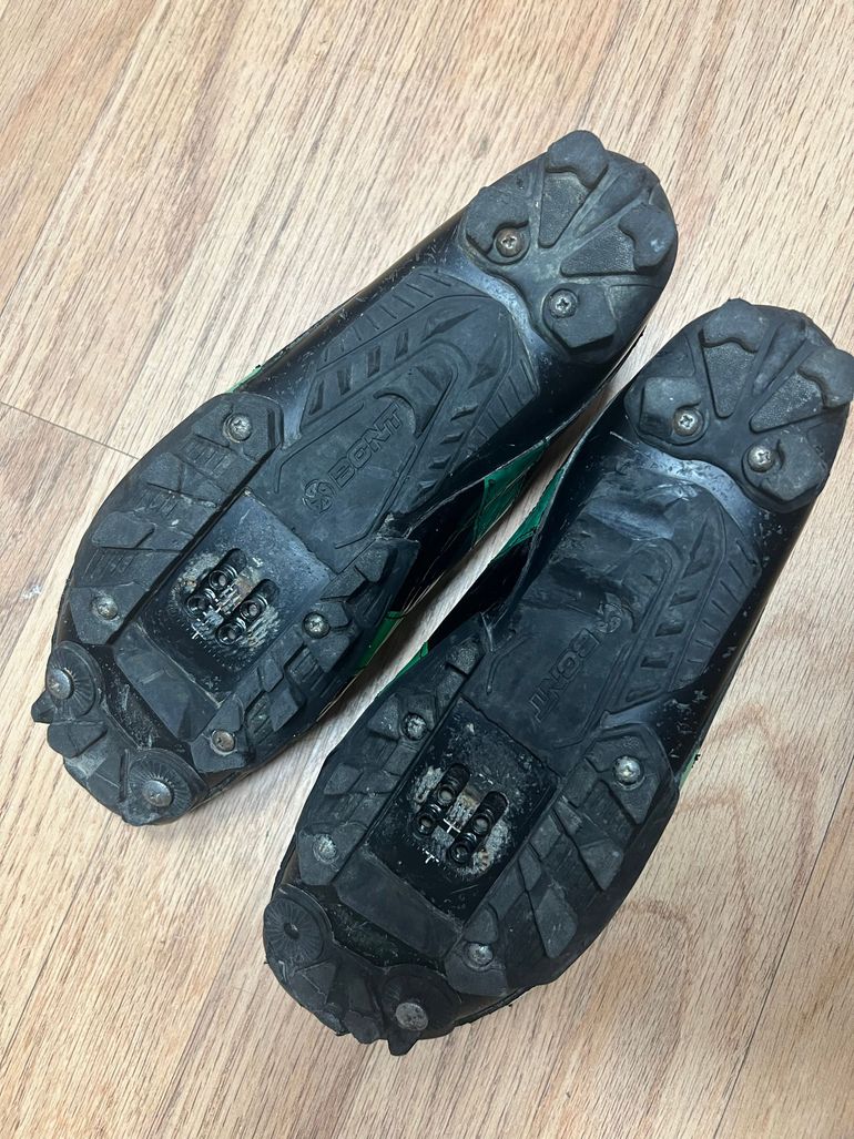 Used Bont Riot Road Cycling Shoes bike — image 6 of 7