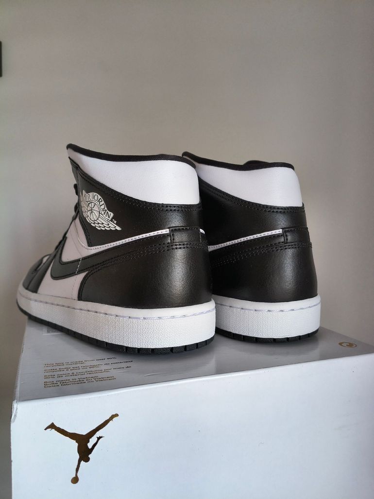 Używany Nike Jordan 1 Mid Black/White Size 42.5 Eur bike — zdjęcie 5 z 6