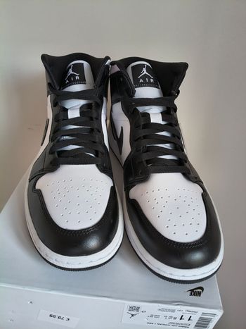 Używany Nike Jordan 1 Mid Black/White Size 42.5 Eur bike — zdjęcie 3 z 6