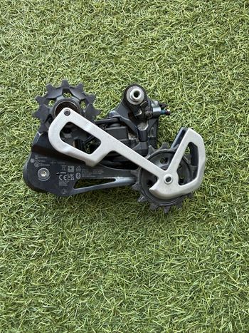 Used Sram X01 Axs 12V Eagle 2025 bike — image 2 of 8