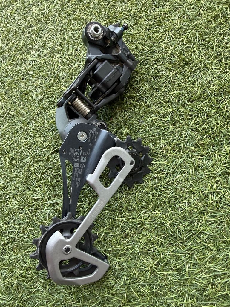 Used Sram X01 Axs 12V Eagle 2025 bike — image 6 of 8