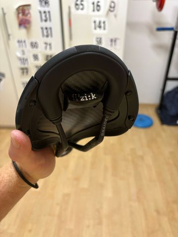 Used Fizik R1 2024 Saddles & Seatposts