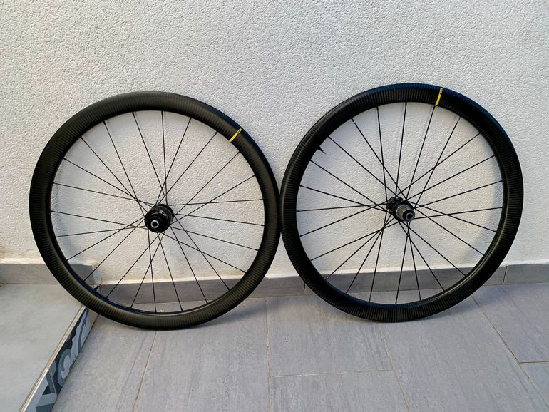 Použité Mavic Cosmic SL Carbon Wheelset bike — obrázek 1 z 9