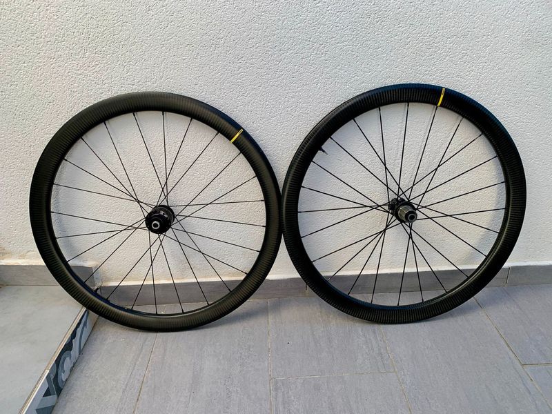 Brugt Mavic Cosmic SL Carbon Wheelset bike — billede 1 af 9