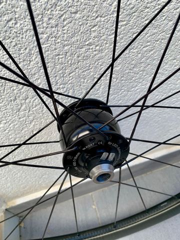 Brugt Mavic Cosmic SL Carbon Wheelset bike — billede 8 af 9
