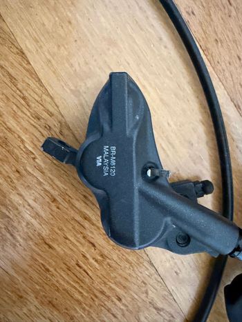 Used Shimano BR-M6120 / BL-M6100 2025 bike — image 8 of 13