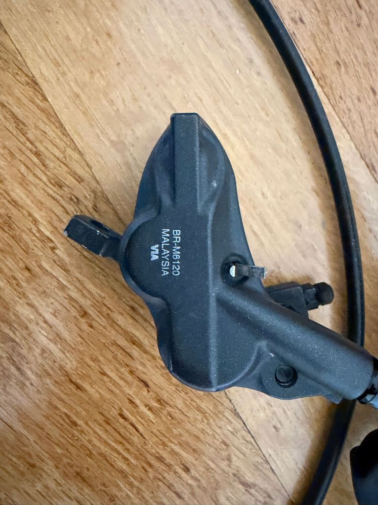 Used Shimano BR-M6120 / BL-M6100 2025 bike — image 8 of 13