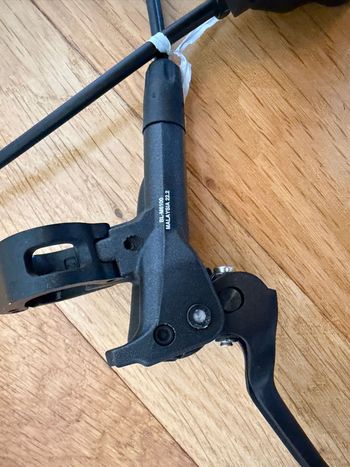 Used Shimano BR-M6120 / BL-M6100 2025 bike — image 11 of 13