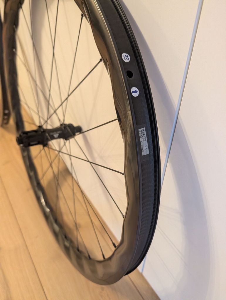 Używany lightbicycle Turbo 40 Carbon Wheelset 2026 bike — zdjęcie 4 z 7