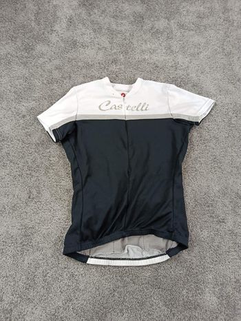 Used Castelli maillot velo femme taille m -31 7815 cyclisme route respirant, marque:, état: Bon état, taille: M / 38 / 10, 20, 00 € bike