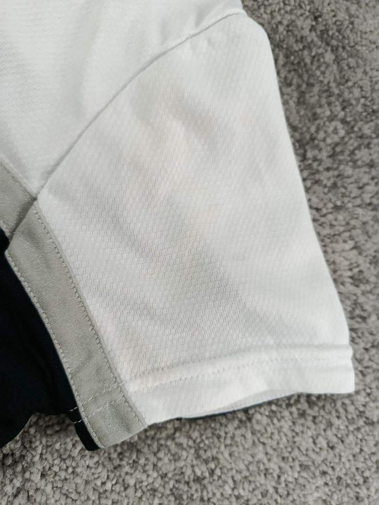 Used Castelli maillot velo femme taille m -31 7815 cyclisme route respirant, marque:, état: Bon état, taille: M / 38 / 10, 20, 00 € bike — image 5 of 8