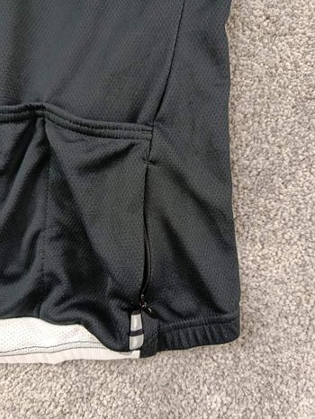 Used Castelli maillot velo femme taille m -31 7815 cyclisme route respirant, marque:, état: Bon état, taille: M / 38 / 10, 20, 00 € bike — image 7 of 8