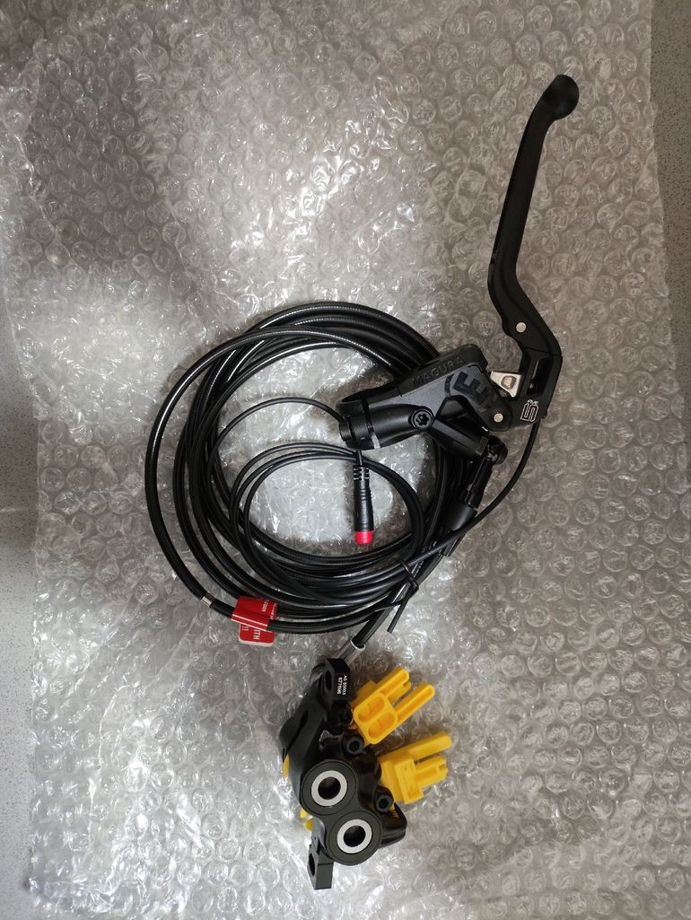 Used Magura MT5 Disc Brake bike — image 9 of 11