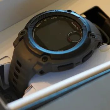 Used Garmin Instinct E 40mm 2026 bike — image 2 of 5