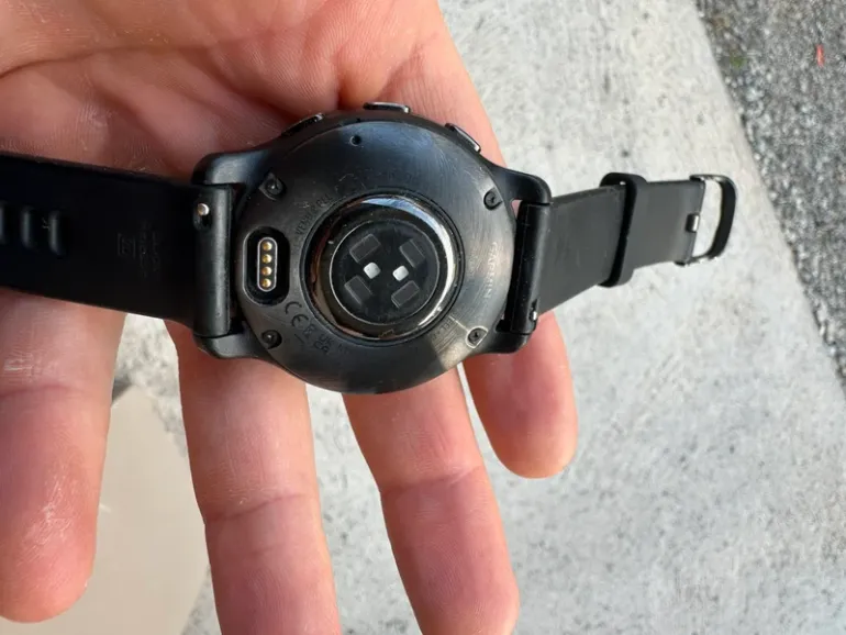 Used Garmin Venu 2 Plus bike — image 9 of 12
